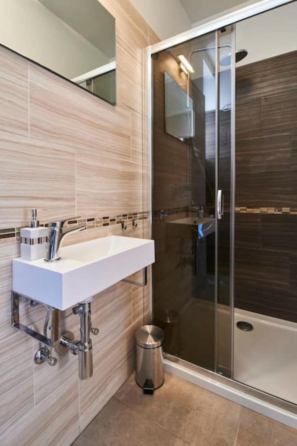 ORANGEHOMES Fantastic 3 bedrooms apartment Dohány street Budapest Esterno foto